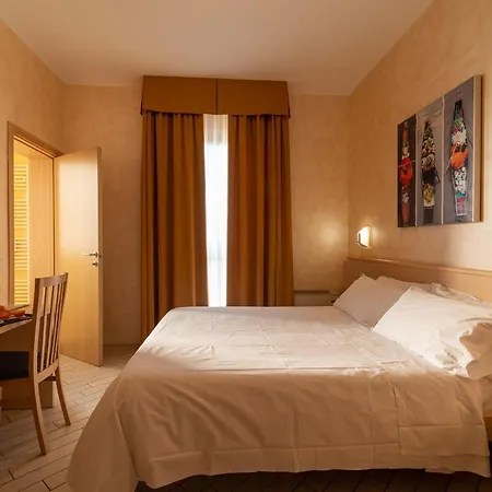 Hotel Mirandola-2